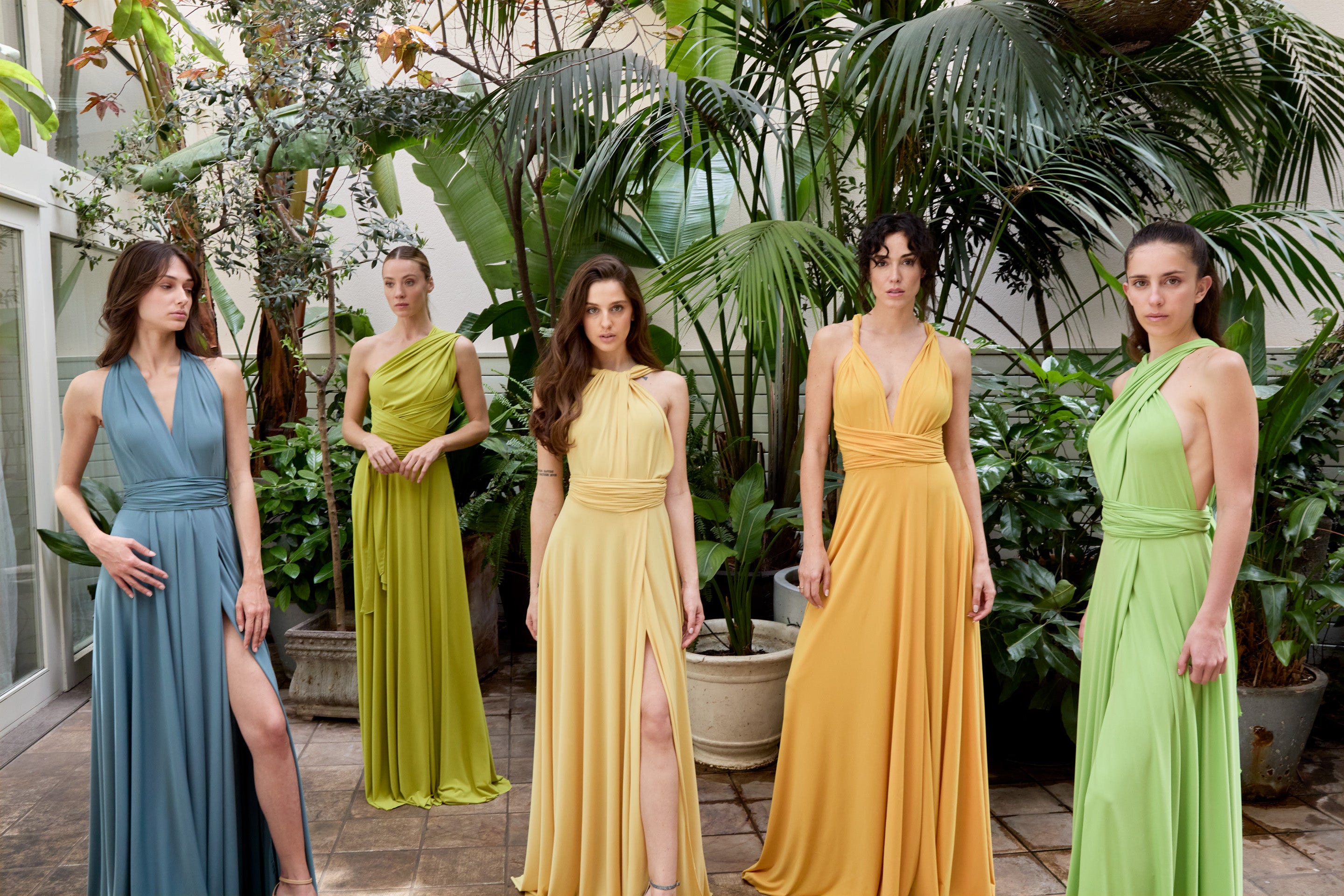 Vestidos Multiformas Largos: Versatilidad y Elegancia